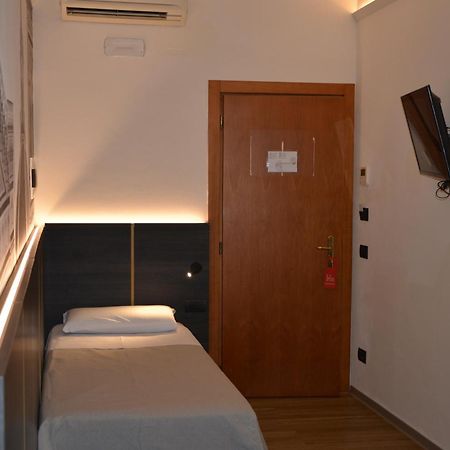 Hotel Mia Cara Firenze Bagian luar foto