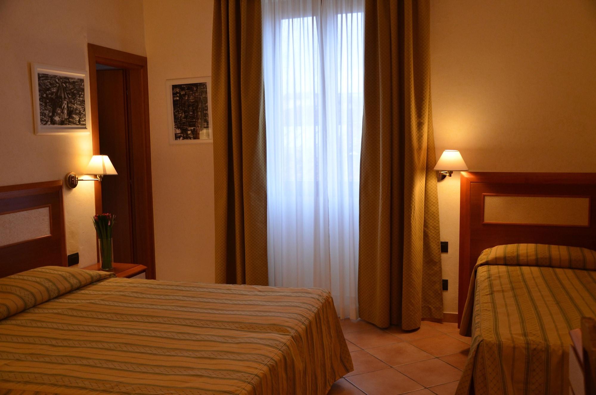 Hotel Mia Cara Firenze Bagian luar foto