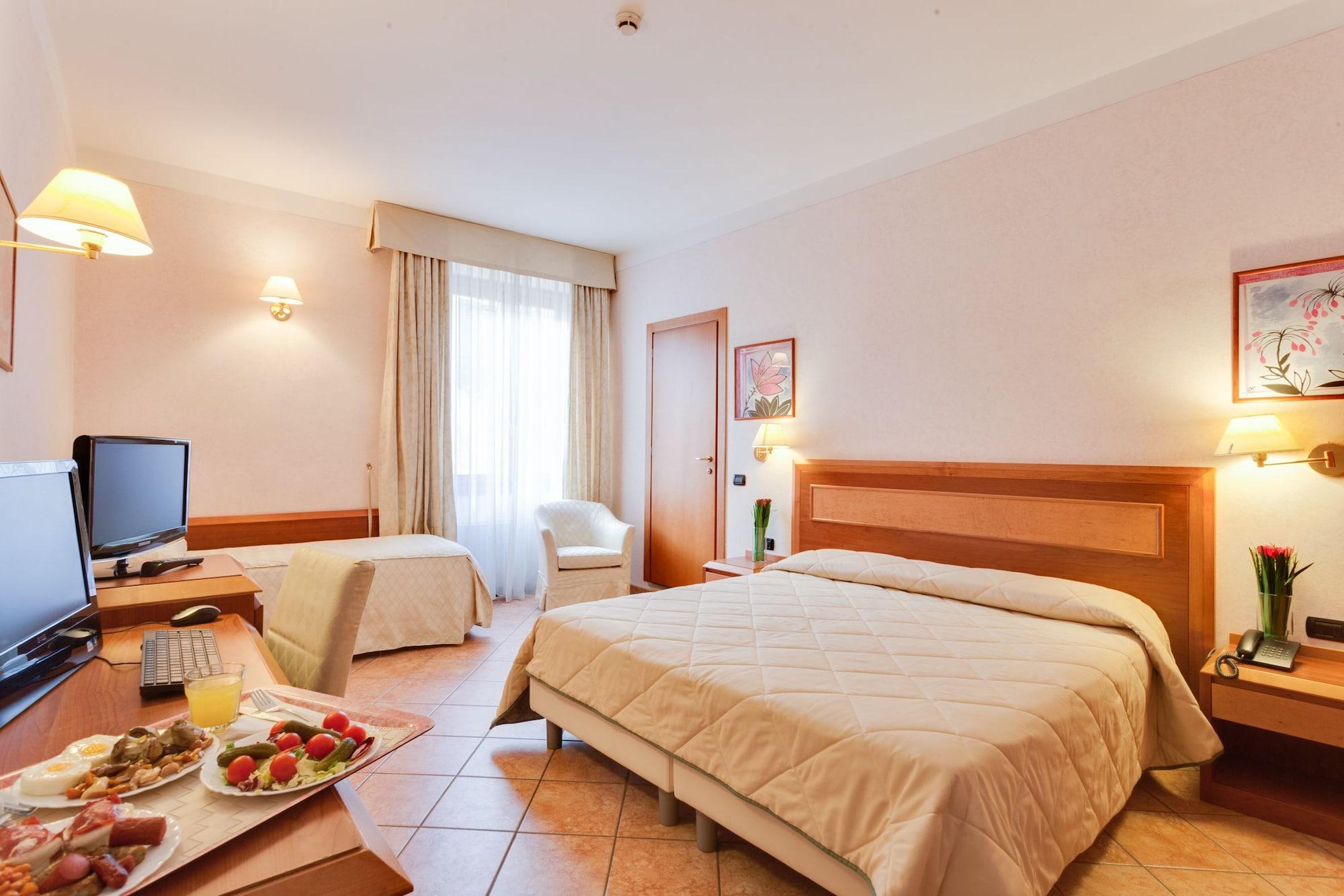 Hotel Mia Cara Firenze Bagian luar foto