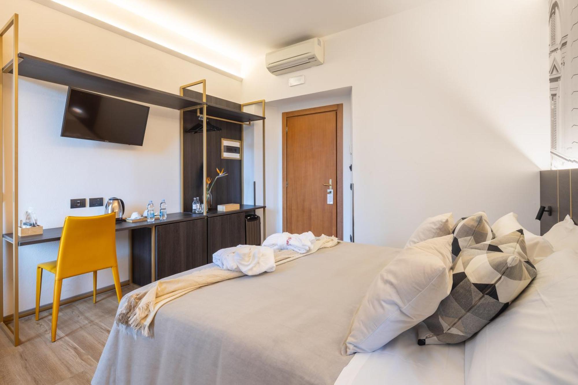 Hotel Mia Cara Firenze Bagian luar foto